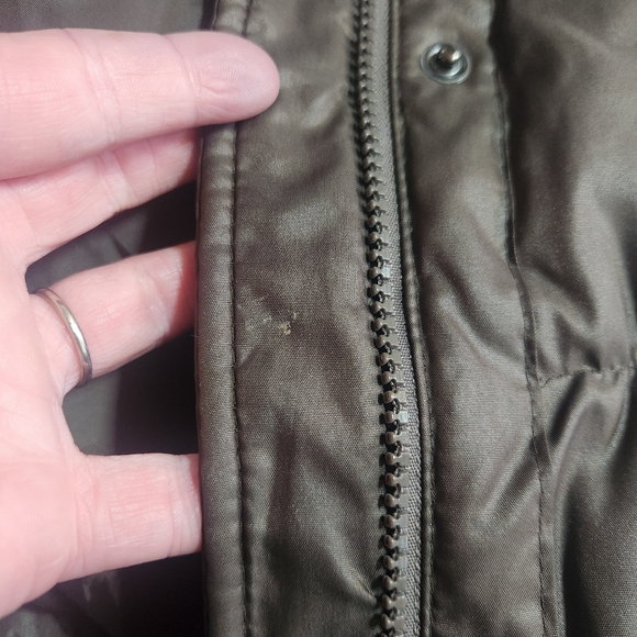 Gap Chocolate Brown Down Fill Puffer Vest Size Small Y2k - Picture 13 of 15